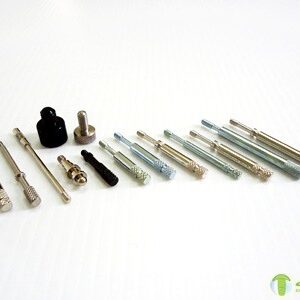 INSERT MOLDING SCREW